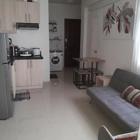 Brookridge Suites Себу Экстерьер фото